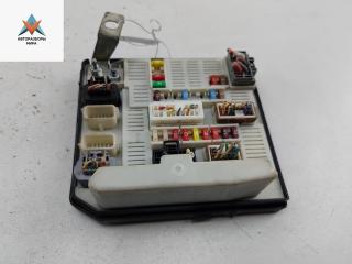 блок предохранителей Renault Scenic 2 поколение [рестайлинг] 2006, 1.9 л., дизель, МКПП, чёрный, минивэн, 8200481866