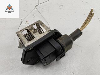 блок управления вентилятором (реле) Renault Scenic 1 поколение 1998, 1.6 л., бензин, МКПП, синий, минивэн, 8390117