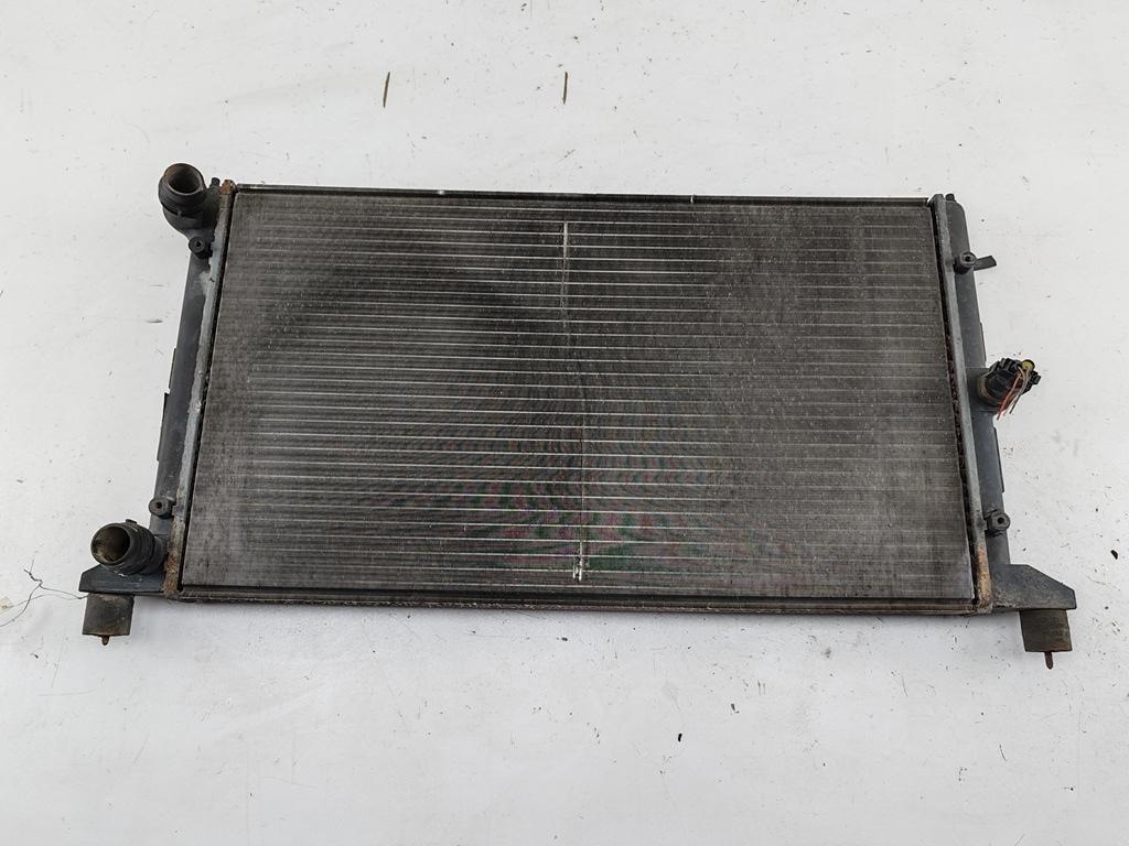радиатор охлаждения SEAT Alhambra 2005, 1.8 л., бензин, АКПП, серый, минивэн, 7M3121253G