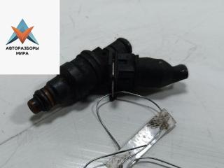 форсунка Volkswagen Passat B5 1998, 1.8 л., бензин, МКПП, зелёный, универсал, 06A906031