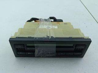 блок управления печки / климат-контроля Volkswagen Passat B5 1998, 1.8 л., бензин, МКПП, зелёный, универсал, 3B1907044A