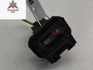 кнопка открытия багажника Peugeot 308 T7 2008, 1.6 л., бензин, МКПП, чёрный, универсал