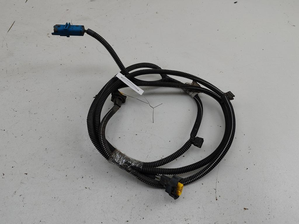 Проводка бампера переднего Peugeot 407 2005, 2.0 л., дизель, АКПП, серый, универсал, 9654469680