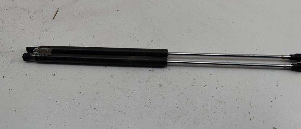 амортизатор стекла багажника Peugeot 308 T7 2008, 1.6 л., бензин, МКПП, чёрный, универсал, 9683422380