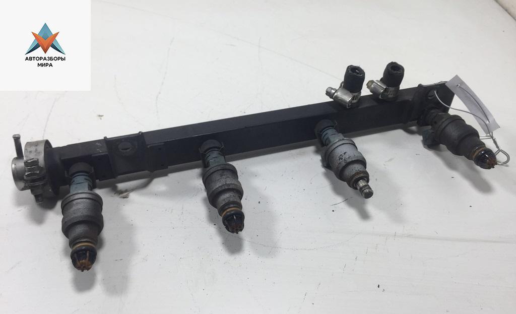 Форсунка топливная (комплект) BMW 3 серия E36 1991, 1.8 л., бензин, АКПП, синий, седан - фото №1