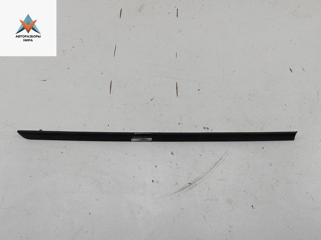 молдинг двери задней правой BMW 3 серия E46 2000, 2.0 л., бензин, АКПП, чёрный, седан, 8208452 - фото №1