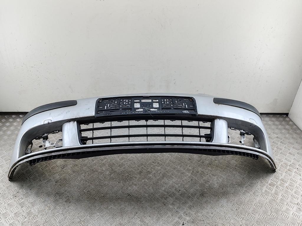 бампер передний Volkswagen Golf-5 2004, FSI, бензин, серый, хетчбэк 5 дв., 1K0807221
