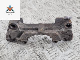 скоба суппорта Volkswagen Passat B6 2008, 1.4 л., бензин, МКПП, чёрный, универсал