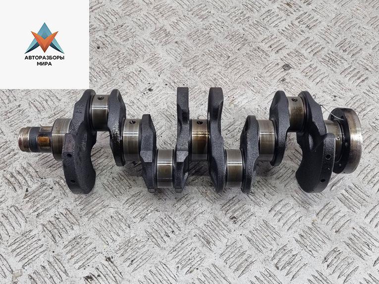 коленвал Volkswagen Golf 4 поколение 2000, 1.4 л., бензин, МКПП, серый, хетчбэк 5 дв. - фото №1