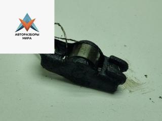 коромысло клапана (рокер) Volkswagen Golf 4 поколение 2000, 1.4 л., бензин, МКПП, серый, хетчбэк 5 дв.