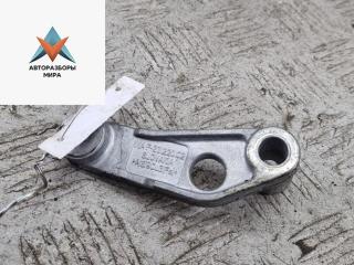 кронштейн (крепление) Volkswagen Golf 4 поколение 2000, 1.4 л., бензин, МКПП, серый, хетчбэк 5 дв., 23122002