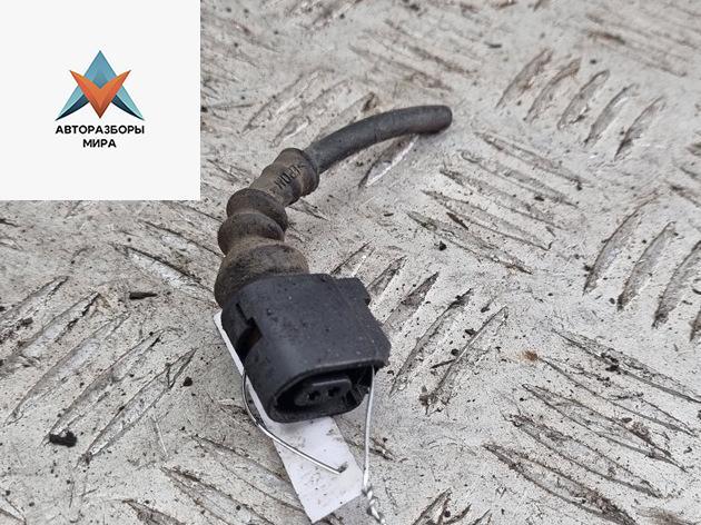разъем (фишка) проводки Skoda Octavia mk2 (A5 1Z) 2004, 2.0 л., дизель, МКПП, серый, хетчбэк 5 дв., 6E0973702 - фото №1