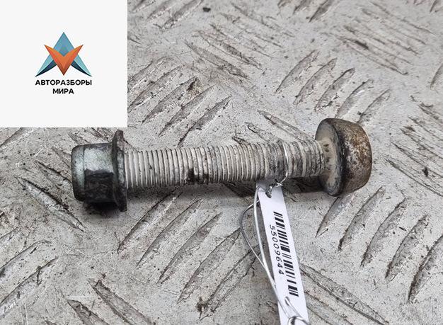 Болт крепления Volkswagen Passat B6 2008, 1.4 л., бензин, МКПП, чёрный, универсал - фото №1