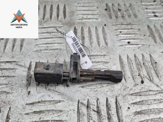 датчик ABS Volkswagen Caddy 3 поколение 2007, 1.4 л., бензин, МКПП, красный, фургон, 2K0927807