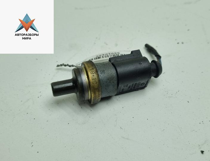 датчик температуры Volkswagen Golf 5 поколение 2005, 1.4 л., бензин, МКПП, синий, хетчбэк 5 дв., 06A919501A - фото №1