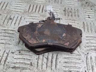 Колодки тормозные передние Volkswagen Passat B3 1991, 1.8 л., бензин, МКПП, зелёный, универсал