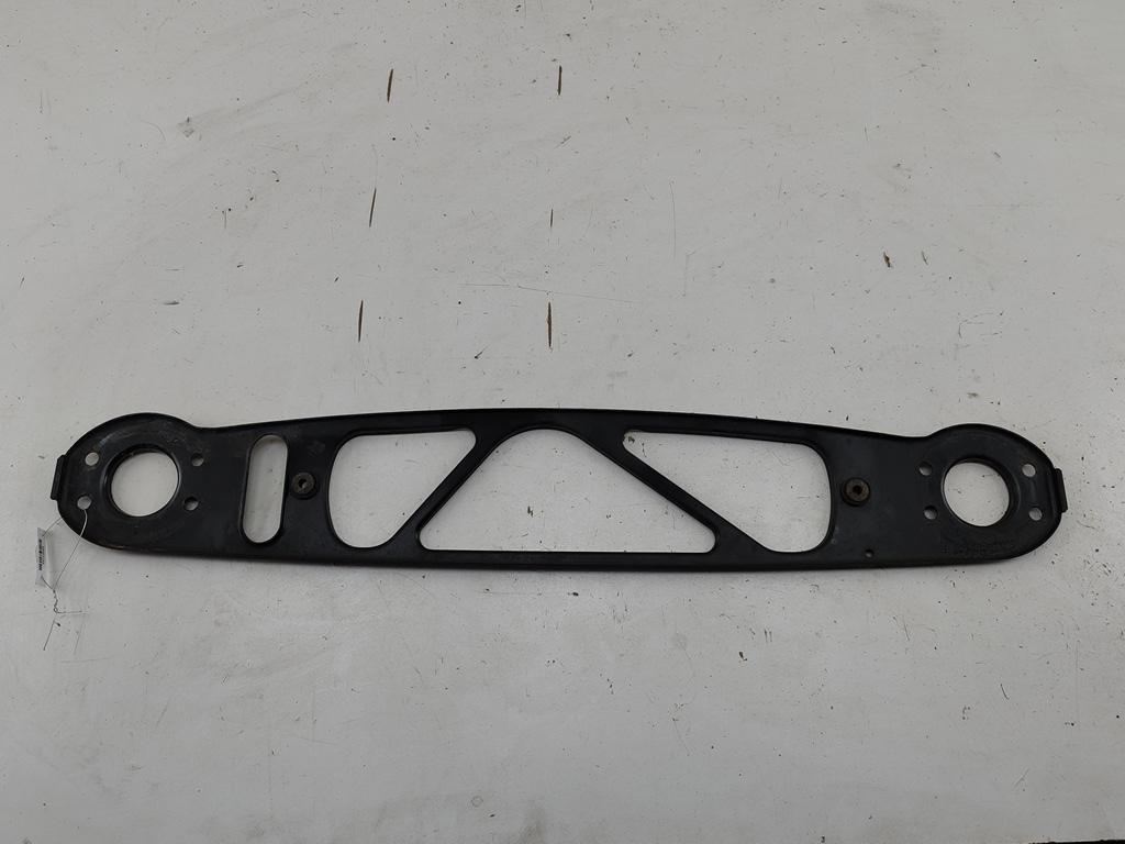 Рамка радиатора BMW 3 E36 1993, 2.0 л., бензин, АКПП, серый, седан, 8132178