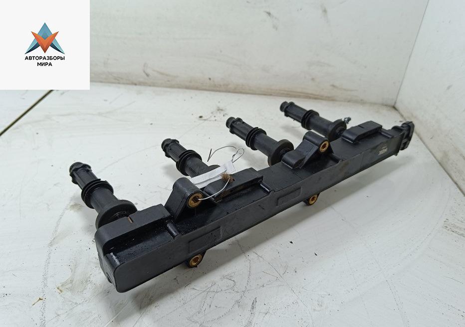 катушка зажигания Opel Zafira 2 поколение (B) 2005, 2.2 л., бензин, МКПП, чёрный, минивэн - фото №1