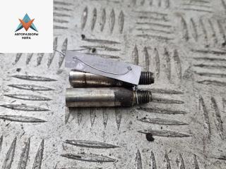 Болт крепления Volkswagen Golf 4 поколение 2000, 1.6 л., бензин, МКПП, синий, универсал