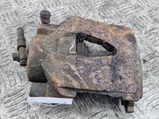 суппорт передний левый Volkswagen Bora 1 поколение 2004, 2.0 л., бензин, МКПП, чёрный, седан