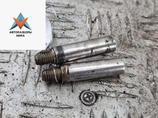 Болт крепления Volkswagen Bora 1 поколение 2004, 2.0 л., бензин, МКПП, чёрный, седан