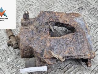 суппорт передний левый Volkswagen Golf 4 поколение 2002, 1.9 л., дизель, МКПП, чёрный, универсал