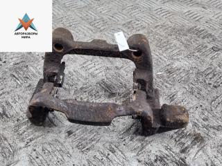 скоба суппорта Volkswagen Caddy 3 поколение 2007, 1.4 л., бензин, МКПП, красный, фургон