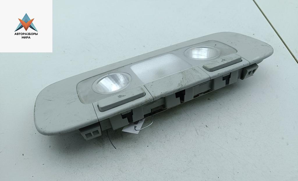 фонарь салона (плафон) Volkswagen Passat B6 2007, 2.0 л., бензин, МКПП, синий, универсал, 3C0947291C - фото №1