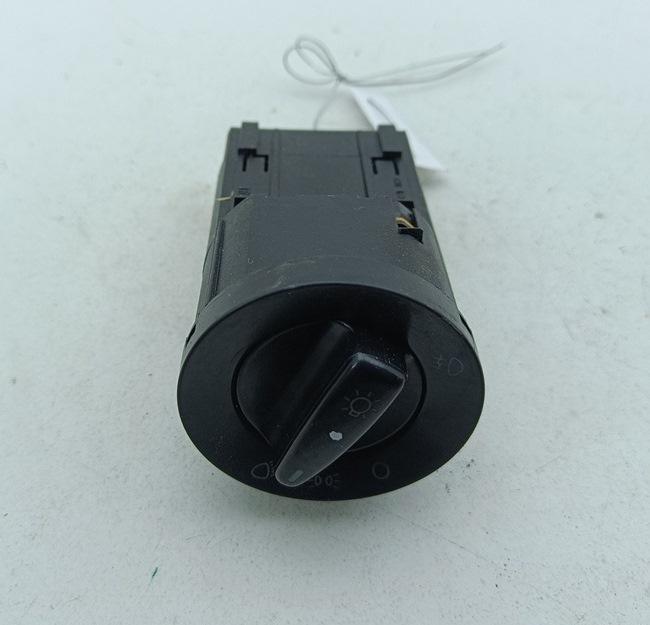 переключатель света Volkswagen Passat B5+ (GP) 2001, 1.9 л., дизель, МКПП, серый, универсал, 1C0941531
