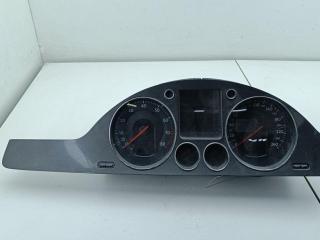 приборная панель Volkswagen Passat B6 2005, 1.6 л., бензин, МКПП, серый, универсал, 3C0920870F