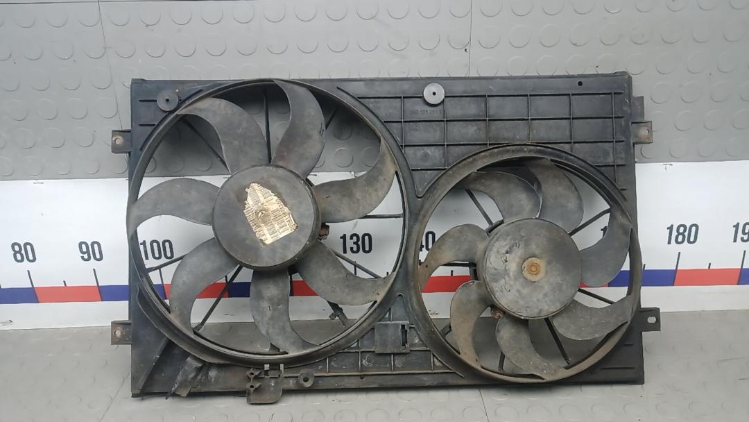 вентилятор радиатора Volkswagen Caddy 3 поколение 2004, 1.9 л., дизель, МКПП, 1K0959455ES, 1K0959455EA, 1K0121207T - фото №1