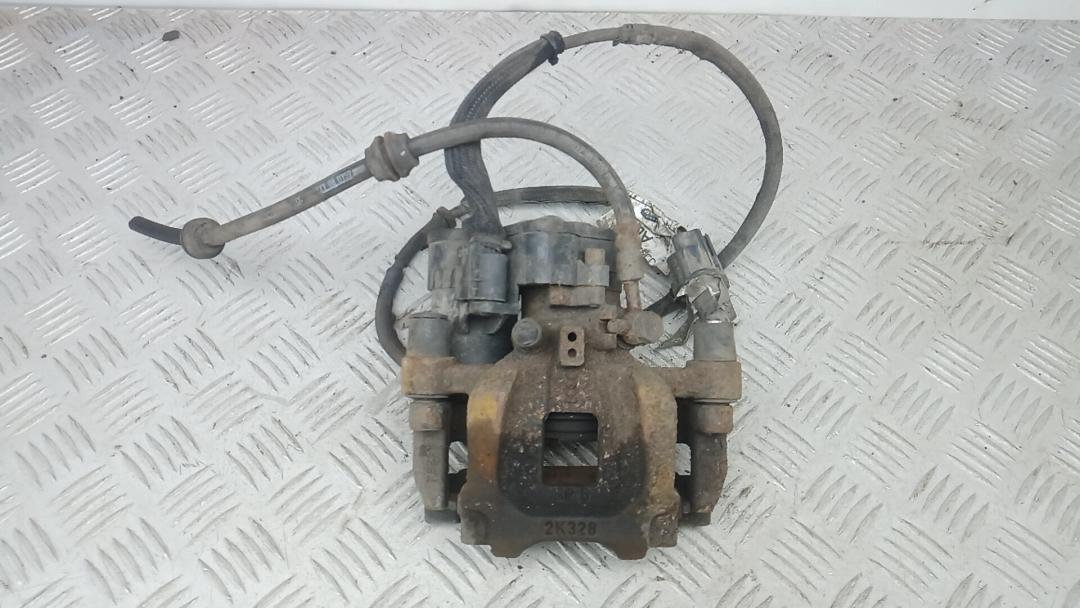 суппорт задний левый Land Rover Range Rover Evoque L551 2018, 2.0 л., дизель, МКПП, внедорожник 5 дв. - фото №1