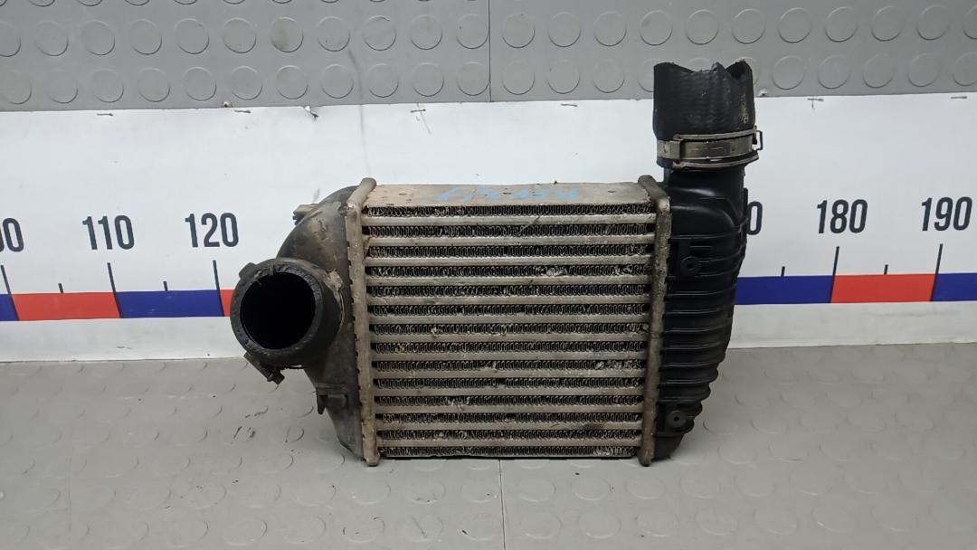 радиатор интеркулера Audi A6 4F/C6 2006, 2.7 л., дизель, АКПП, седан, 038906051B, 4F0145805AB - фото №1