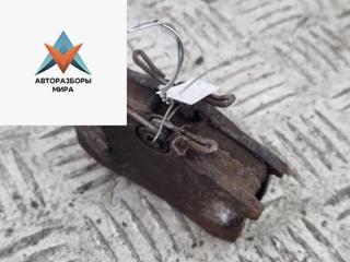 Колодки тормозные задние Volkswagen Golf 4 поколение 2000, 1.4 л., бензин, МКПП, синий, хетчбэк 5 дв.