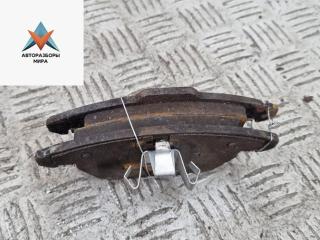 Колодки тормозные передние Volkswagen Touran 1 поколение 2005, 1.6 л., бензин, МКПП, зелёный, минивэн