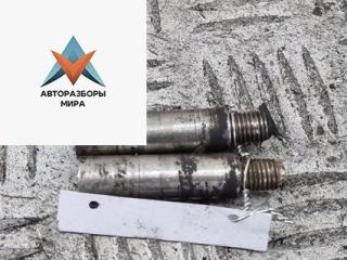 Болт крепления Volkswagen Polo 4 поколение 2002, 1.2 л., бензин, МКПП, чёрный, хетчбэк 3 дв.