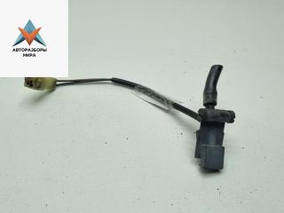 форсунка омывателя лобового стекла Volkswagen Passat B5 1999, 1.6 л., бензин, МКПП, зелёный, универсал, 3B0955986C