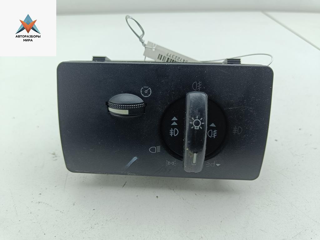 переключатель света Ford Mondeo 3 поколение 2002, 2.0 л., бензин, МКПП, зелёный, универсал, 1S7T13A024DB - фото №1