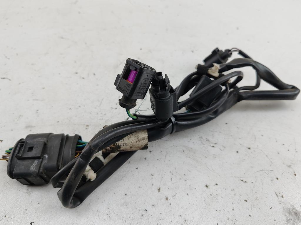 проводка Audi A6 C6 2004, 2.4 л., бензин, АКПП, серый, седан, 4F0971073