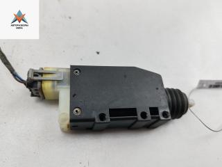 Активатор (привод) замка двери задней левой Opel Omega B [рестайлинг] 2000, 2.2 л., бензин, МКПП, серый, седан, 90493703