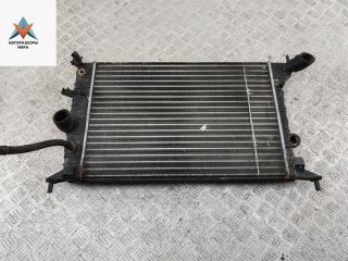 радиатор охлаждения Opel Vectra B 1995, 1.8 л., бензин, АКПП, жёлтый, седан