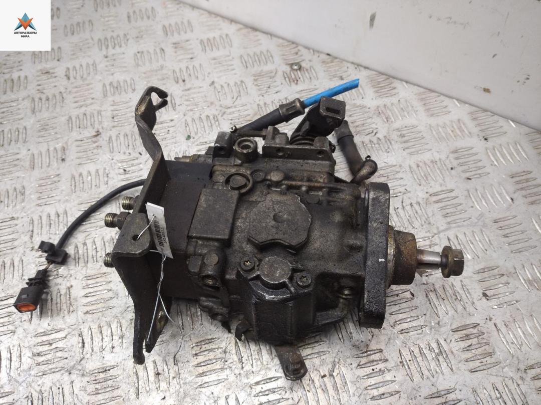 ТНВД Volkswagen Transporter T4 1996, 2.4 л., дизель, МКПП, белый, микроавтобус, 074130109K - фото №1