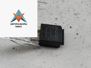 реле (прочие) Volkswagen Sharan 1 поколение [рестайлинг] 2001, 2.0 л., бензин, МКПП, зелёный, минивэн, 7M0951253C