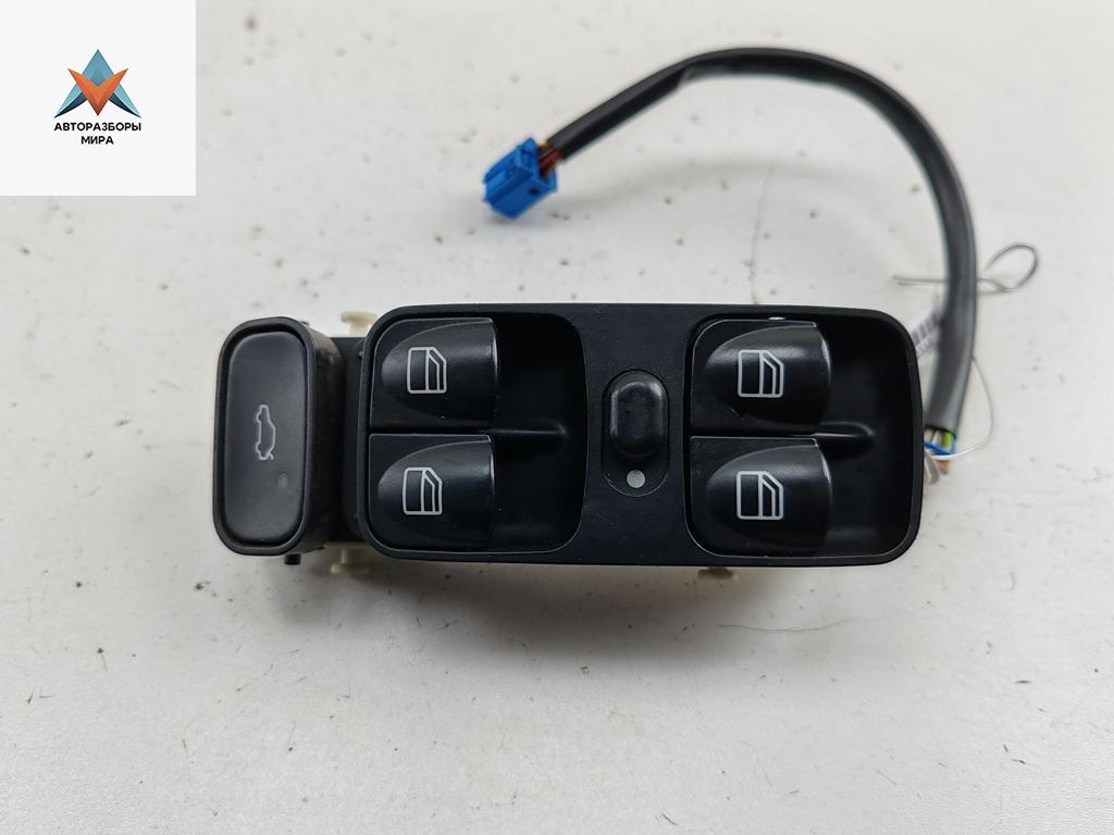 блок управления стеклоподъемниками Mercedes-Benz C-Класс W203/S203/CL203 2000, 2.2 л., дизель, МКПП, серый, седан, 2038200110 - фото №1