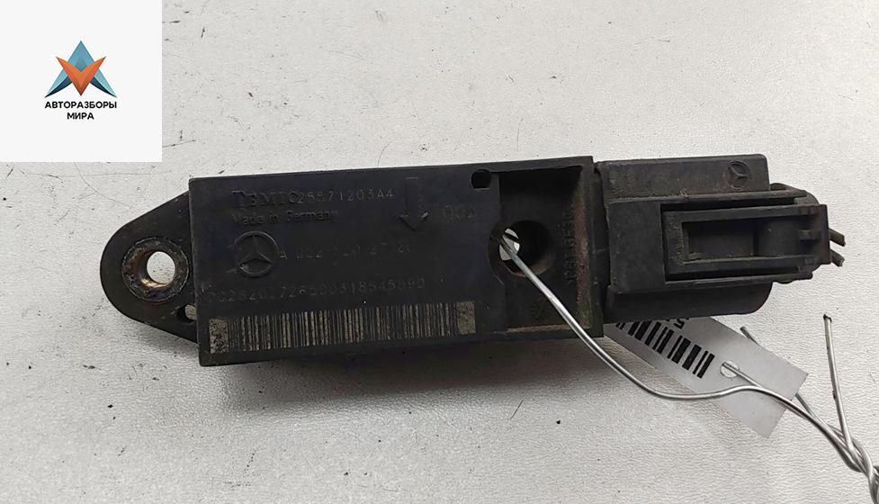 датчик AirBag Mercedes-Benz E-Класс W211/S211 2003, 3.2 л., дизель, АКПП, чёрный, универсал, 0028202726 - фото №1