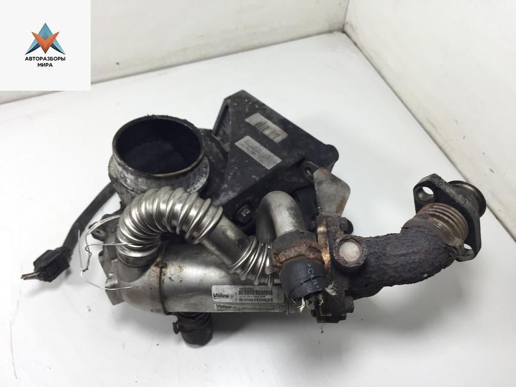 клапан EGR Nissan Interstar 1 поколение 2008, 2.5 л., дизель, МКПП, белый, микроавтобус, 8200783766 - фото №1