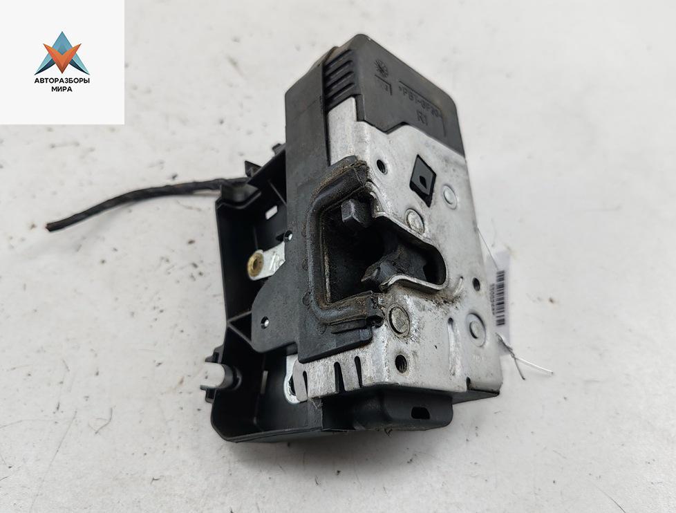 замок двери передней правой Opel Astra G 2002, 2.2 л., бензин, МКПП, серый, кабриолет, 14261200 - фото №1