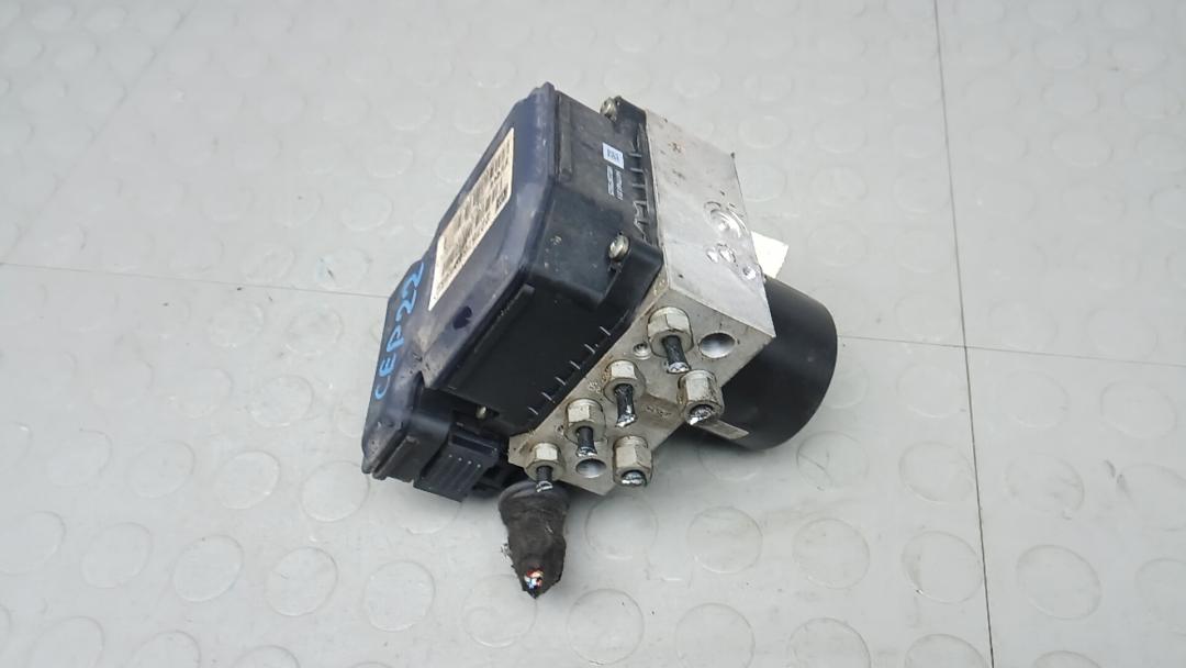 блок ABS Opel Insignia 1 поколение (A) 2009, 2.0 л., дизель, МКПП, хетчбэк 5 дв., 22757649 - фото №1