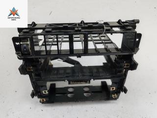 рамка под магнитолу Audi A4 B5 [рестайлинг] 1998, 1.8 л., бензин, МКПП, жёлтый, универсал, 8D0857007F