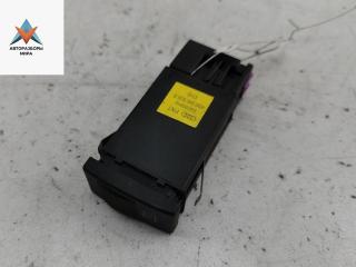 кнопка обогрева заднего стекла Audi A4 B5 [рестайлинг] 1998, 1.8 л., бензин, МКПП, жёлтый, универсал, 4D0941503B